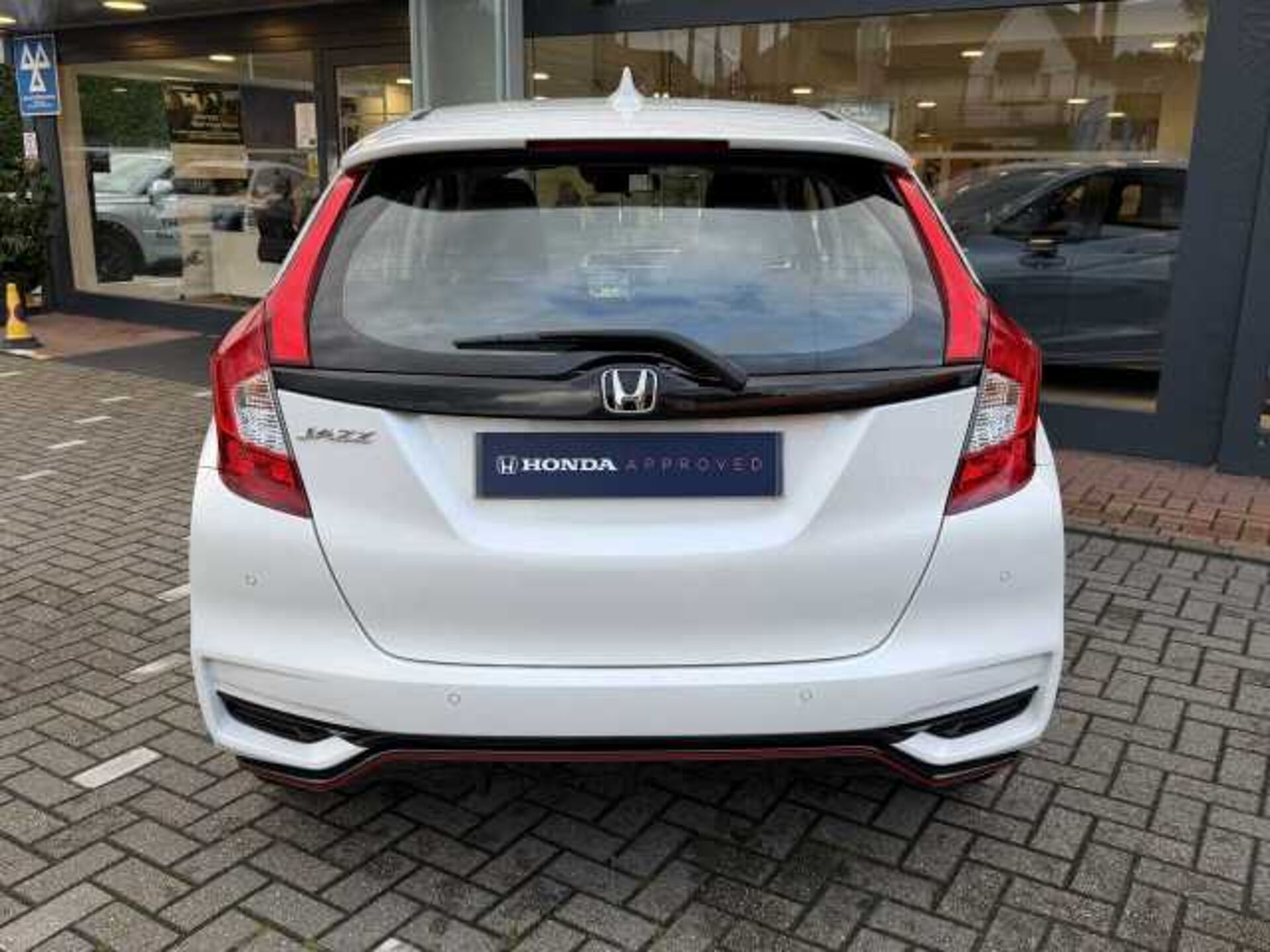 Honda Jazz 1.5 i-VTEC Sport Navi 5-Door 