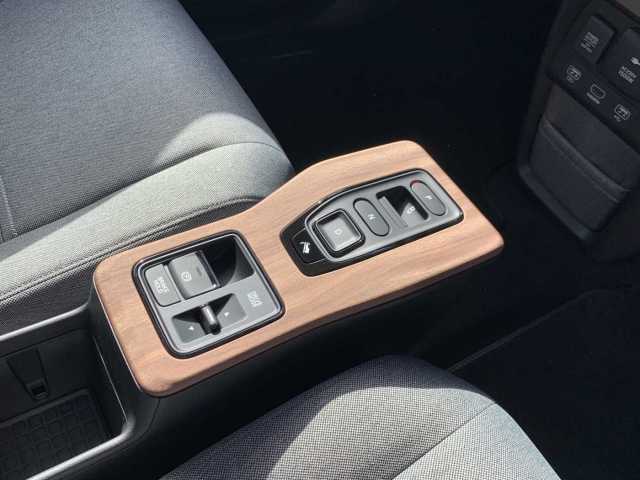 Honda e E (113kw) Advance (17in Alloys) 