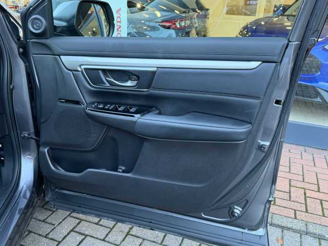 Honda CR-V Hybrid 2.0 i-MMD Hybrid SR 2WD 5dr eCVT 