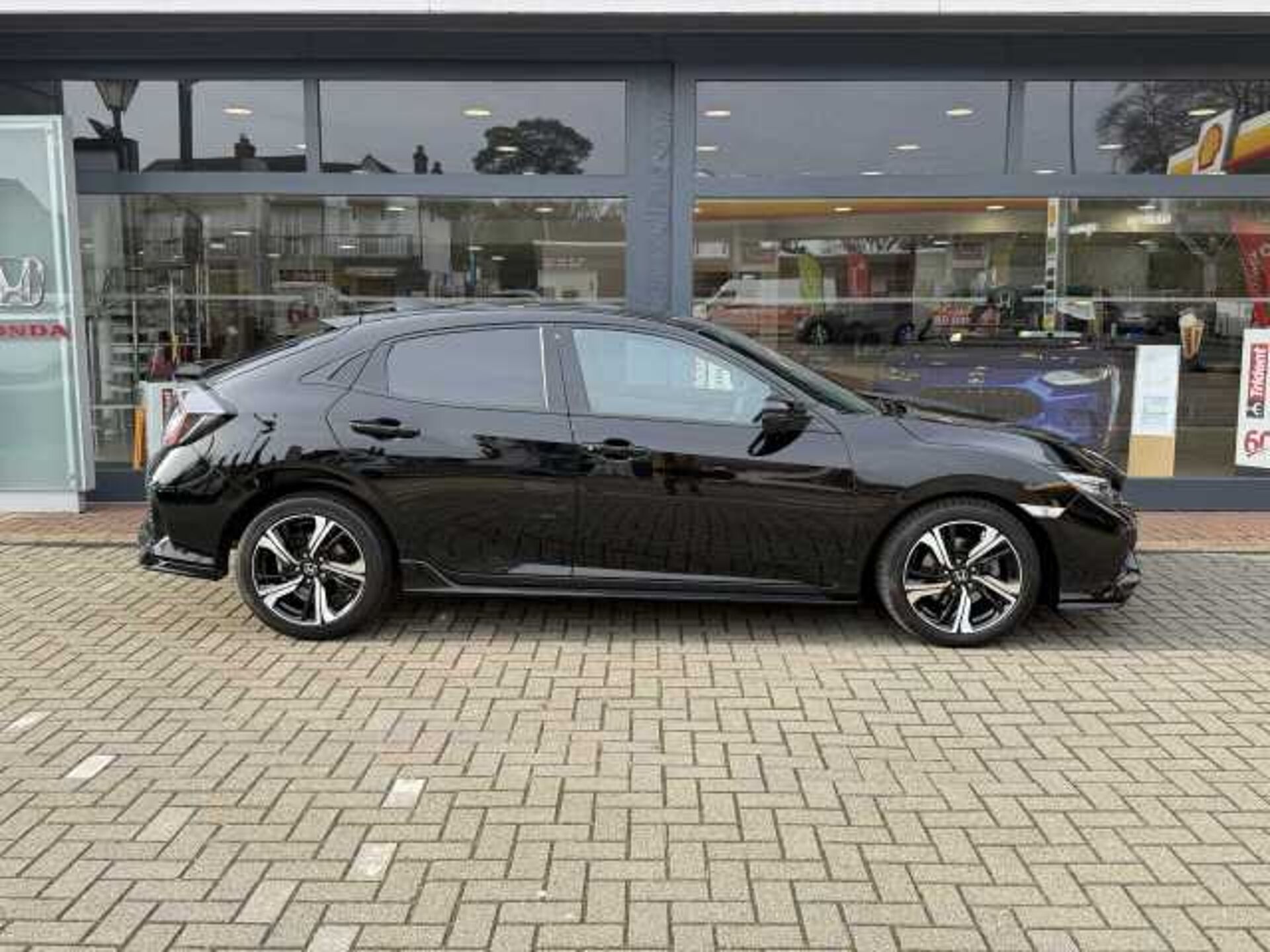Honda Civic 1.5 VTEC Turbo Sport 5dr 