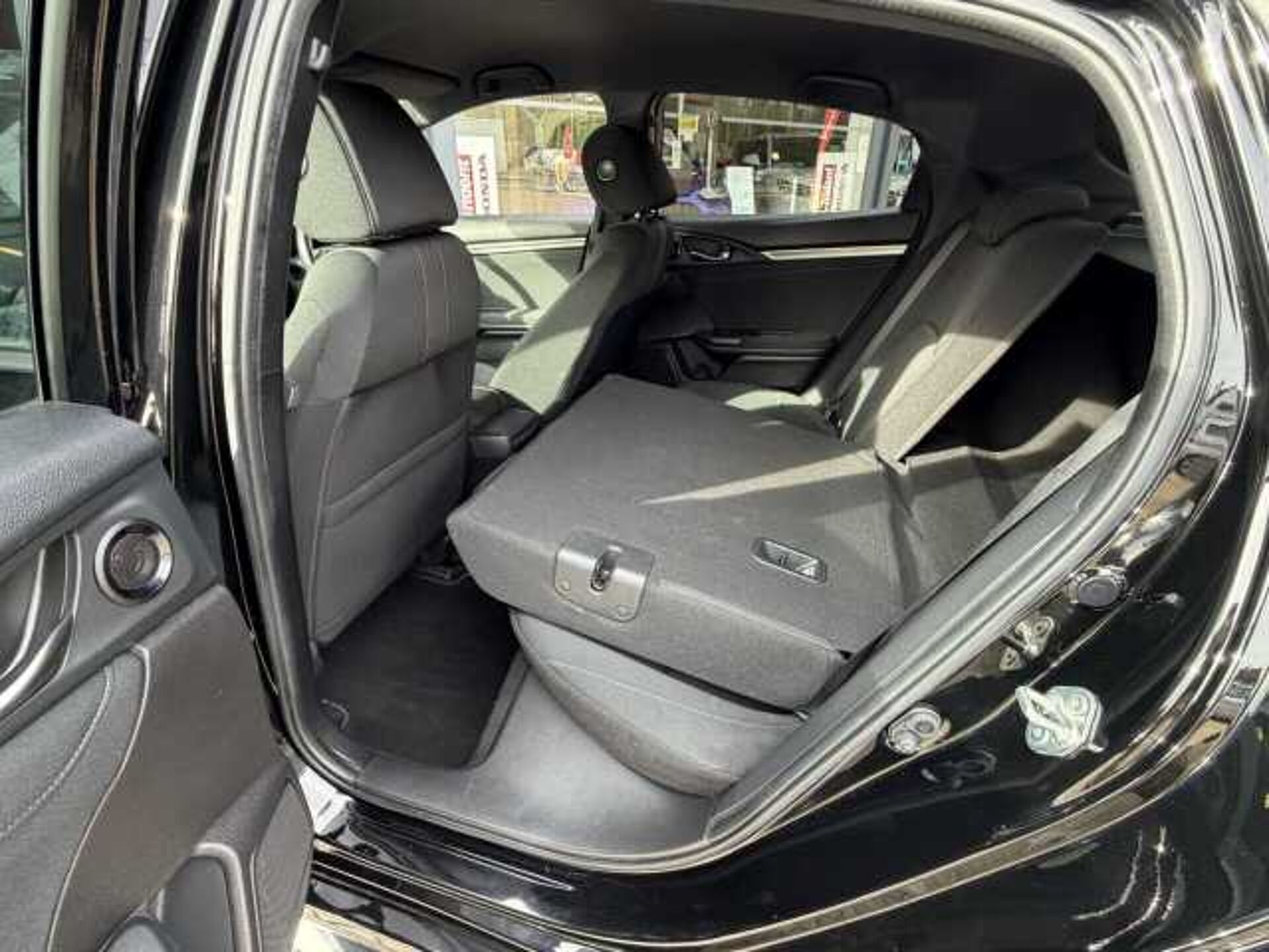 Honda Civic 1.5 VTEC Turbo Sport 5dr 