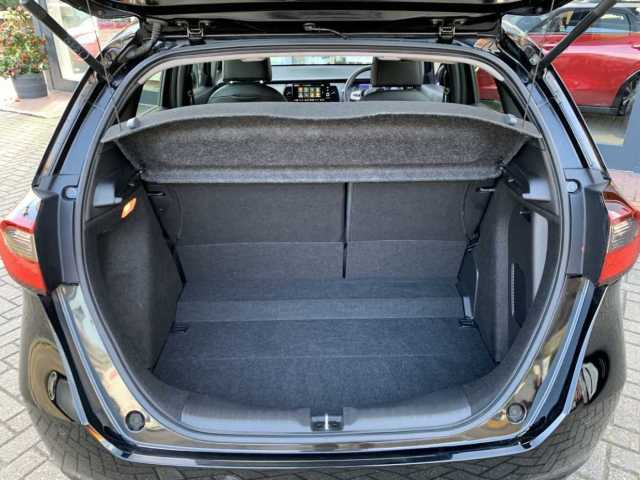 Honda Jazz e:HEV 1.5 i-MMD (109ps) SR eCVT 