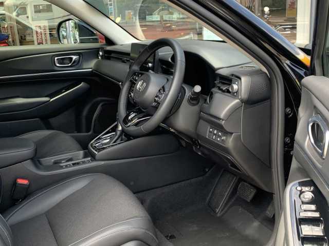 Honda HR-V Hybrid 1.5 i-MMD (131ps) Advance eCVT 5-Door 