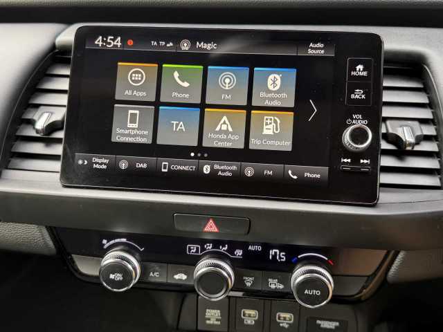 Honda Jazz e:HEV 1.5 i-MMD (107ps) SR 