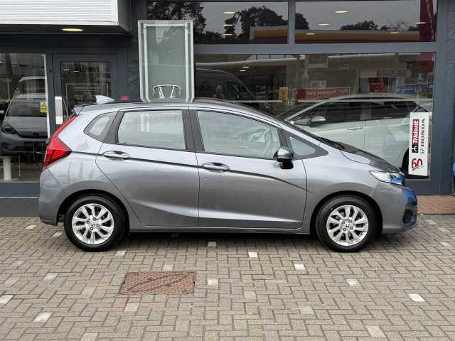 Honda Jazz 1.3 i-VTEC SE 5dr CVT 