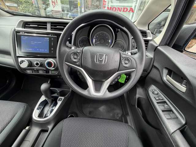 Honda Jazz 1.3 i-VTEC SE 5dr CVT 