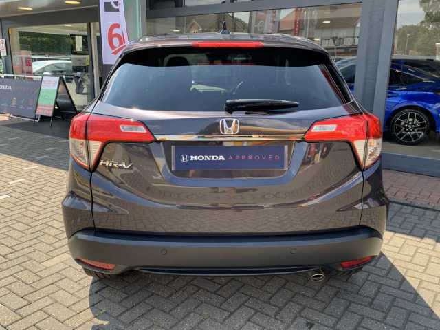 Honda HR-V 1.5 i-VTEC SE (s/s) 5-Door Nav 