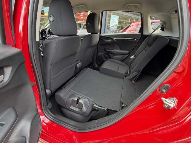 Honda Jazz 1.5 i-VTEC Sport 5dr 