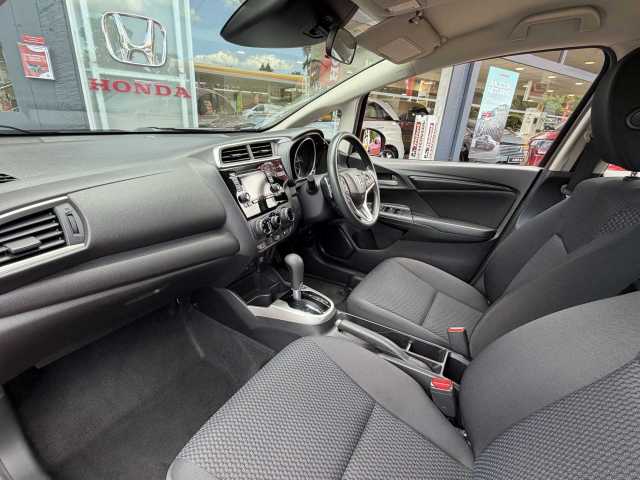Honda Jazz 1.3 S 5dr CVT 
