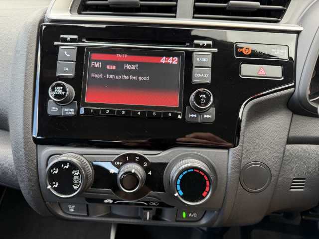 Honda Jazz 1.3 S 5dr CVT 