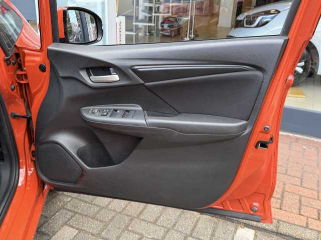 Honda Jazz 1.3 S 5dr CVT 