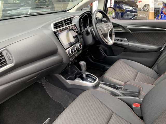 Honda Jazz 1.5 i-VTEC Sport 5-Door Nav 