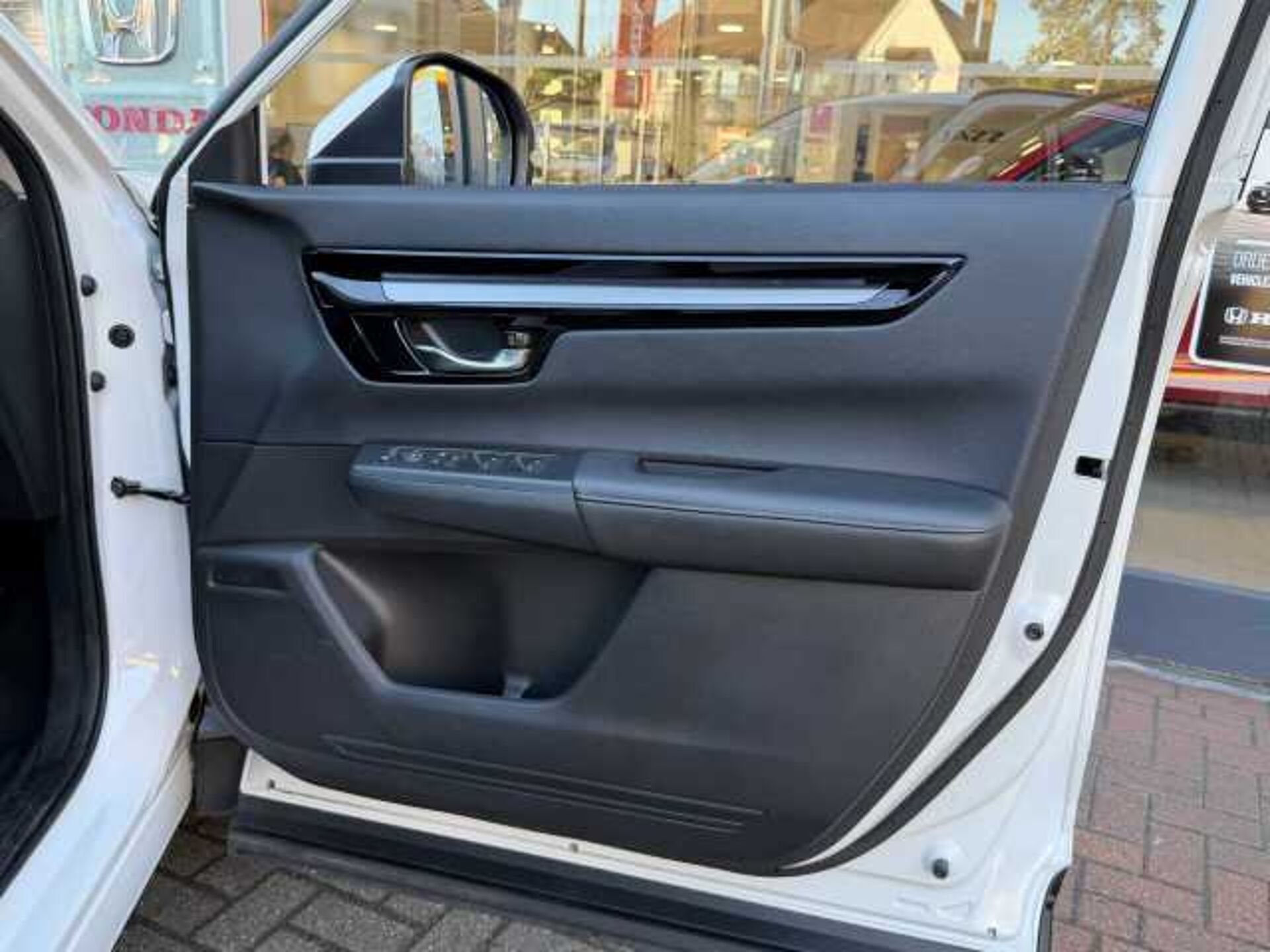 Honda CR-V e:HEV 2.0 eHEV Elegance 5dr eCVT 