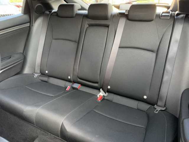 Honda Civic 1.5 VTEC TURBO Sport Plus 5-Door 