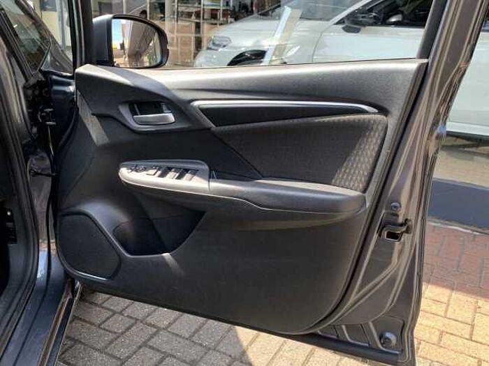 Honda Jazz 1.3 i-VTEC EX Navi 5dr 