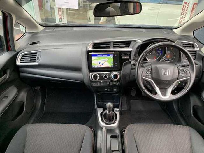 Honda Jazz 1.5 i-VTEC Sport Navi 5dr 