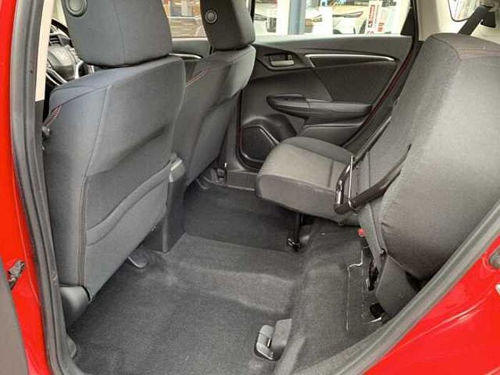 Honda Jazz 1.5 i-VTEC Sport Navi 5dr 