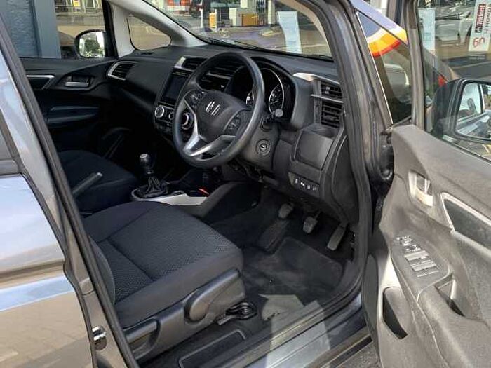 Honda Jazz 1.3 i-VTEC SE Navi 5dr 