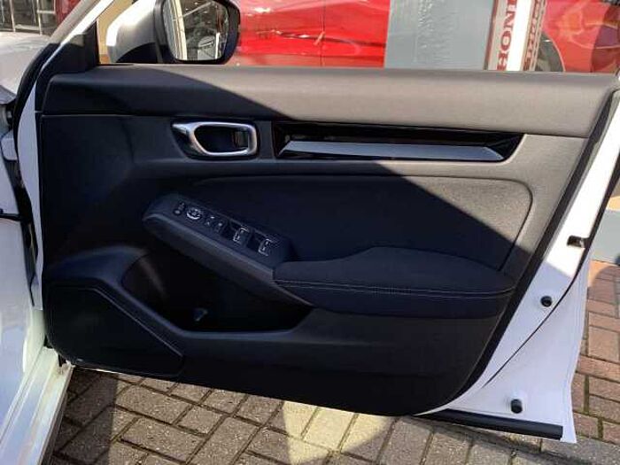 Honda Civic e:HEV 2.0 eHEV Elegance 5dr CVT 