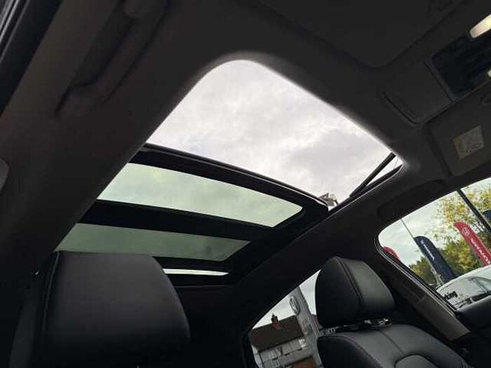 Honda Civic e:HEV 2.0 eHEV Advance 5dr CVT 