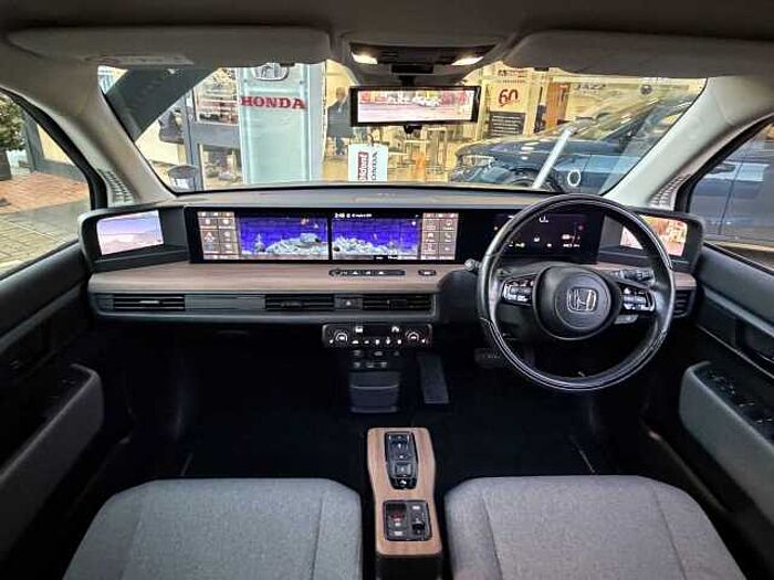 Honda e E (113kw) Advance (17in Alloys) 