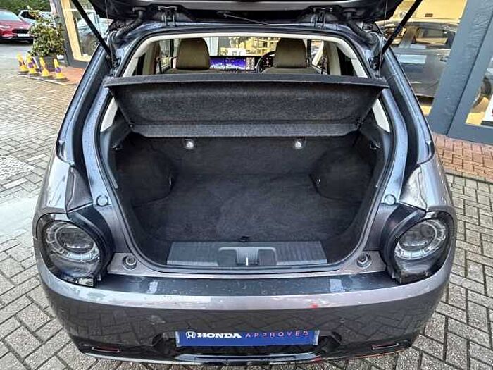 Honda e E (113kw) Advance (17in Alloys) 