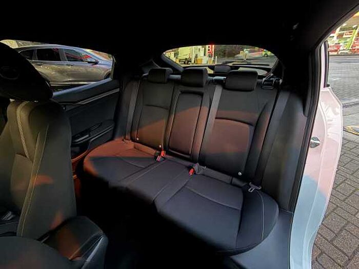 Honda Civic 1.5 VTEC Turbo Sport 5dr CVT 