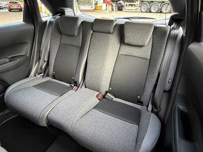 Honda Jazz e:HEV 1.5 i-MMD Hybrid Advance Sport 5dr eCVT 