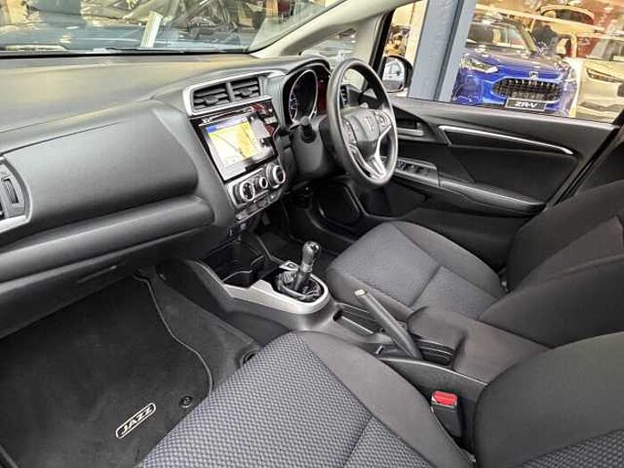 Honda Jazz 1.3 i-VTEC SE Navi 5dr 