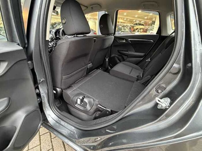 Honda Jazz 1.3 i-VTEC SE Navi 5dr 