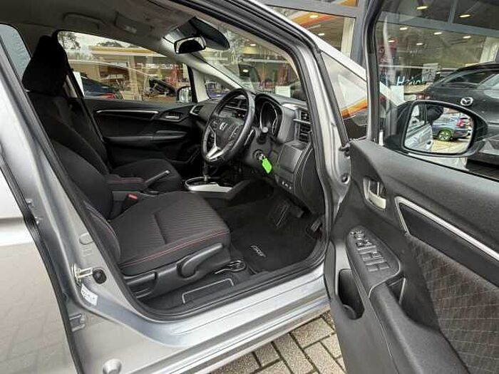 Honda Jazz 1.5 i-VTEC Sport 5dr CVT 