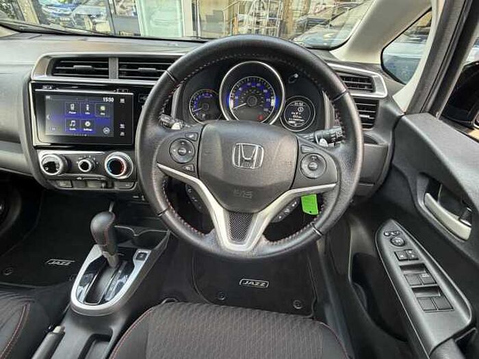 Honda Jazz 1.5 i-VTEC Sport 5dr CVT 