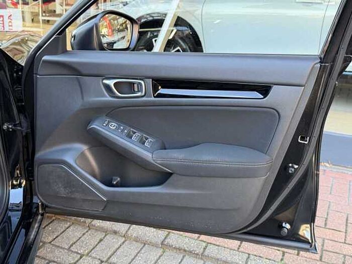 Honda Civic e:HEV 2.0 eHEV Elegance 5dr CVT 