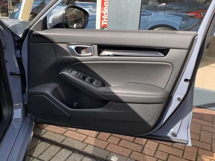 Honda Civic e:HEV 2.0 eHEV Advance 5dr CVT 