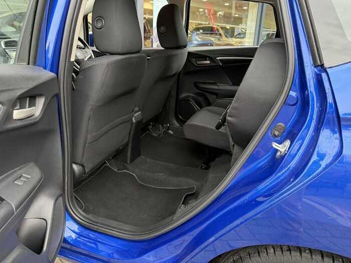 Honda Jazz 1.3 i-VTEC SE Navi 5dr CVT 