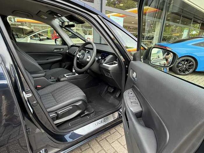 Honda Jazz e:HEV 1.5 i-MMD (107ps) SR 