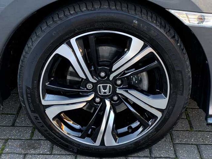 Honda Civic 1.5 VTEC TURBO Sport 5-Door 