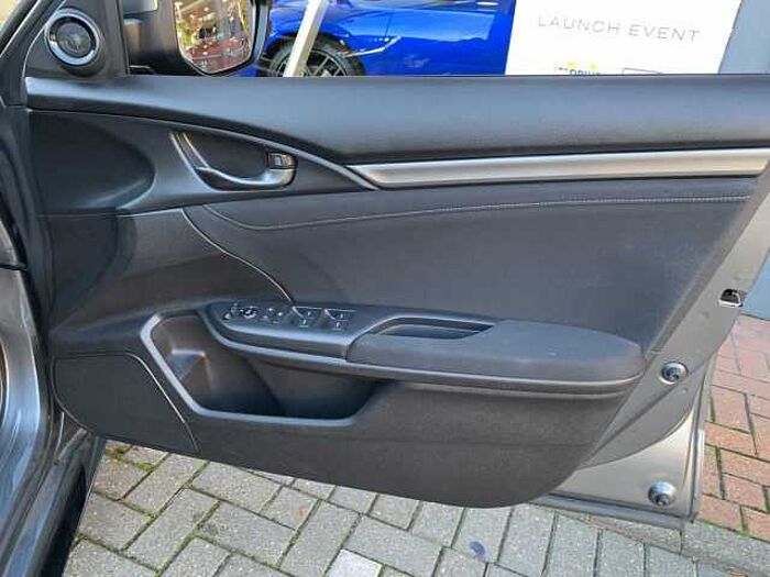 Honda Civic 1.5 VTEC TURBO Sport 5-Door 