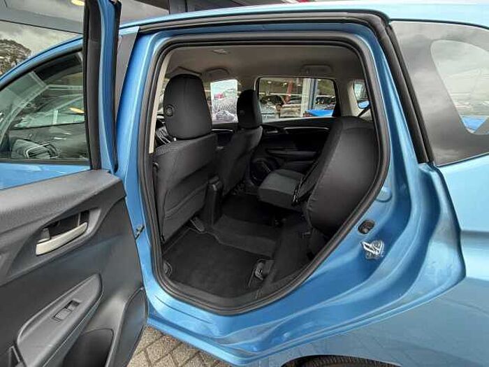 Honda Jazz 1.3 i-VTEC SE Navi 5dr CVT 