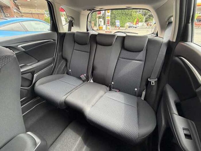 Honda Jazz 1.3 i-VTEC SE 5dr CVT 