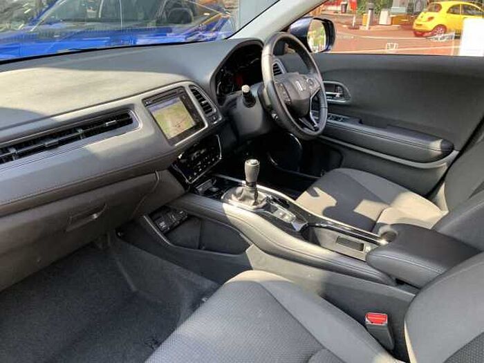 Honda HR-V 1.5 i-VTEC SE (s/s) 5-Door Nav 