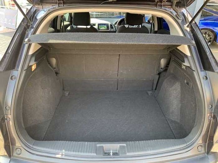Honda HR-V 1.5 i-VTEC SE (s/s) 5-Door Nav 