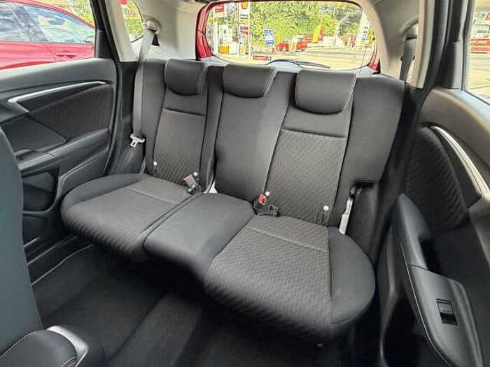 Honda Jazz 1.5 i-VTEC Sport 5dr 