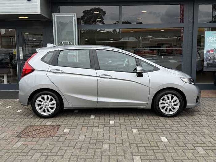 Honda Jazz 1.3 i-VTEC SE 5dr 