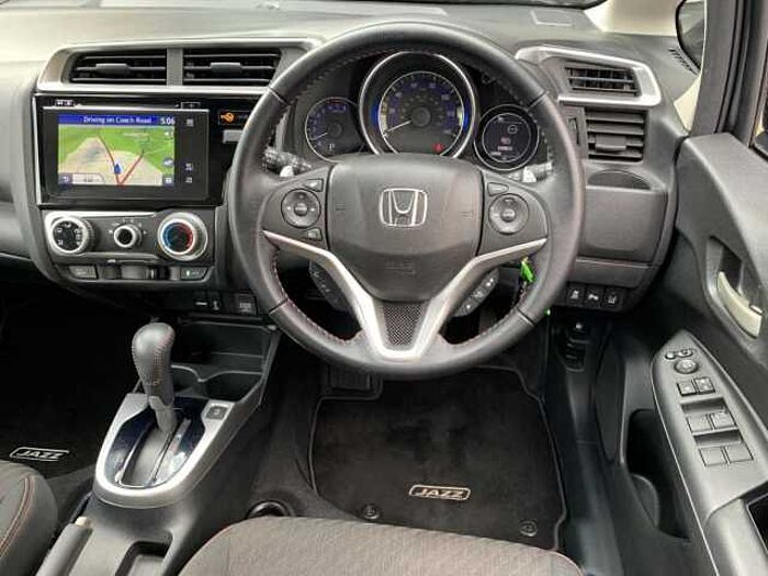 Honda Jazz 1.5 i-VTEC Sport 5-Door Nav 