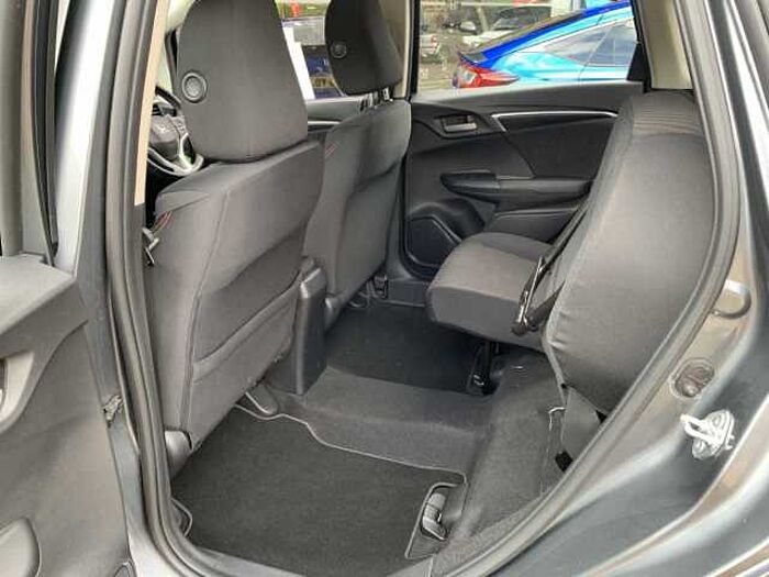 Honda Jazz 1.5 i-VTEC Sport 5-Door Nav 